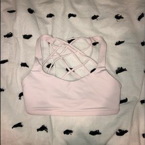Lululemon sports bra